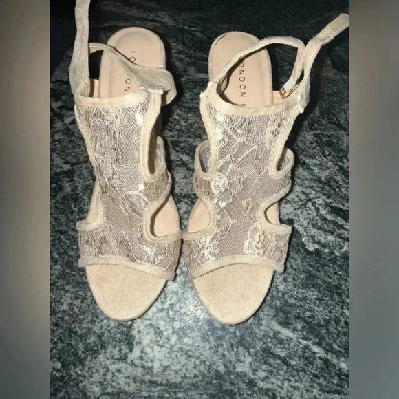 London Rag wedges size 9.5 - Picture 2 of 7